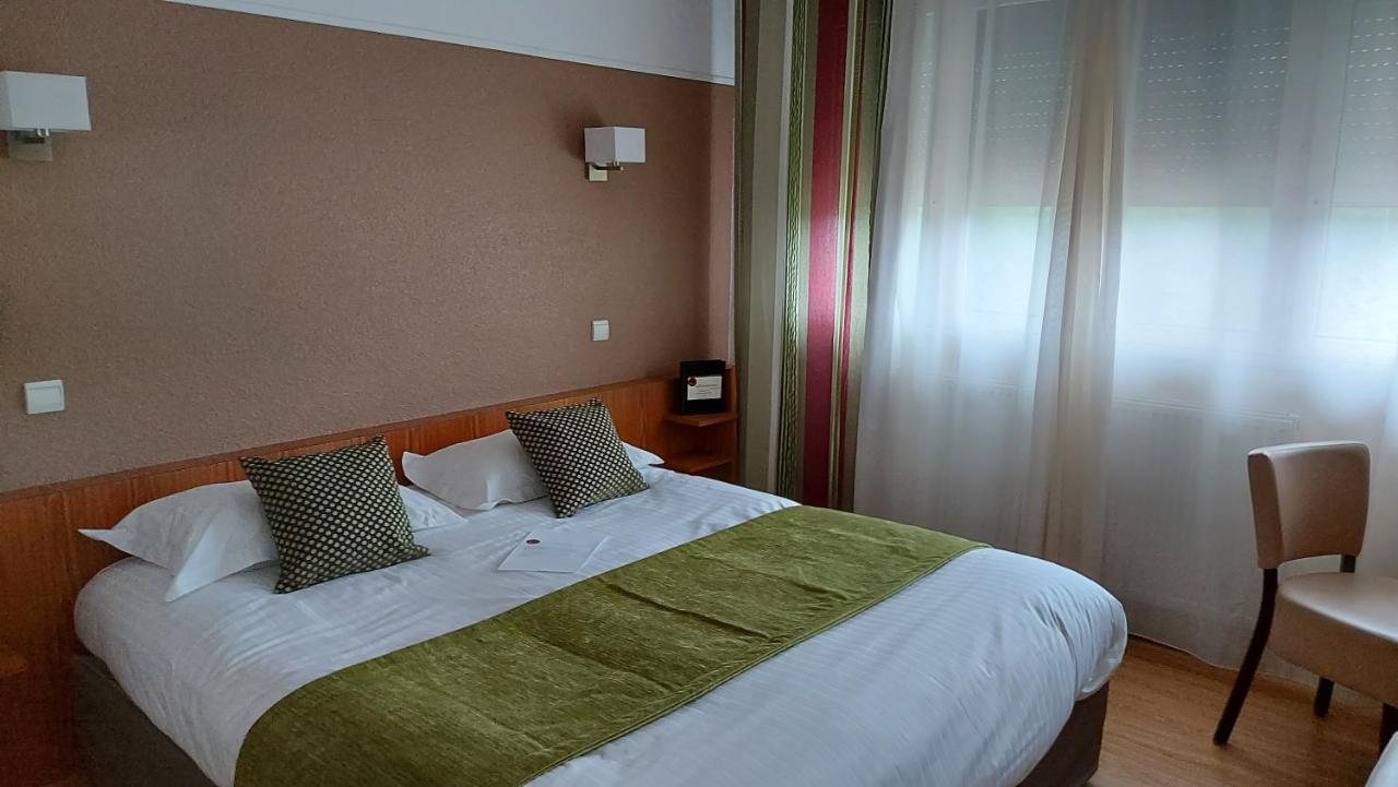 Hotel Brun Saint-Lattier Εξωτερικό φωτογραφία