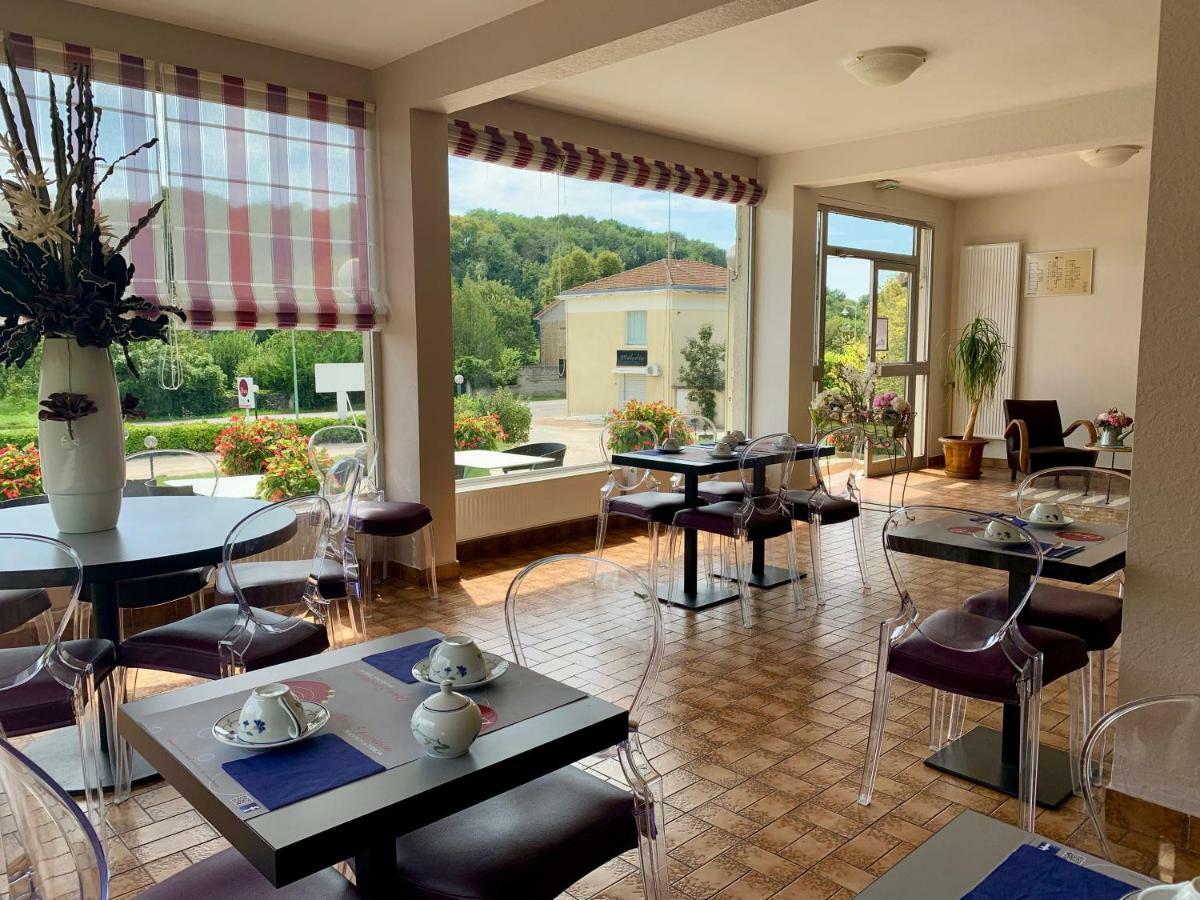 Hotel Brun Saint-Lattier Εξωτερικό φωτογραφία