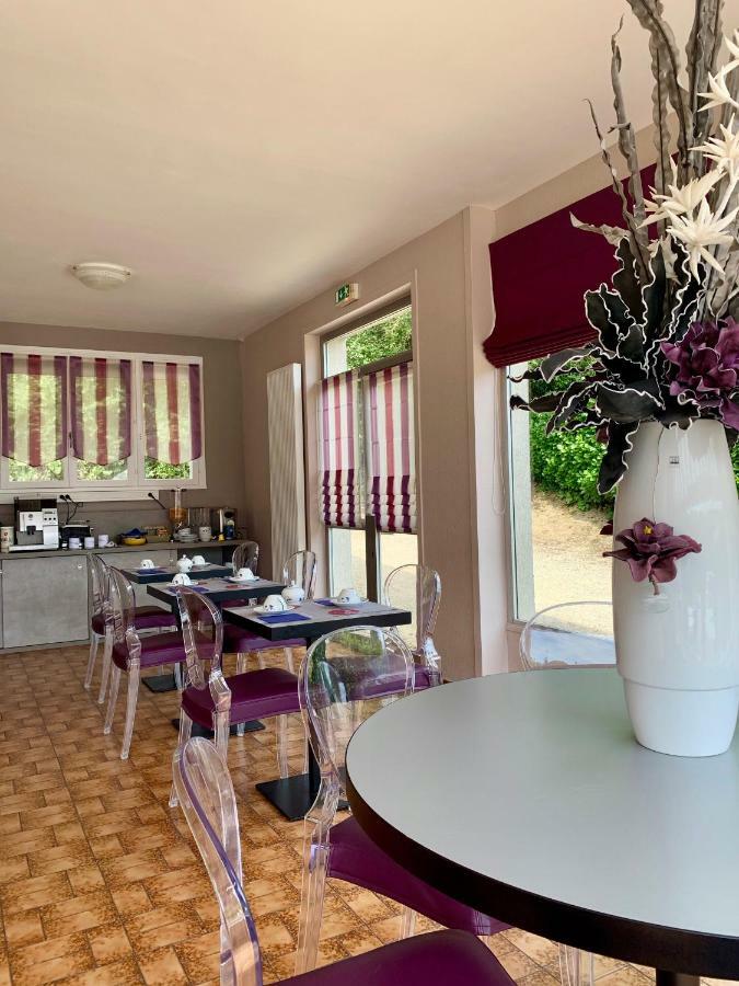Hotel Brun Saint-Lattier Εξωτερικό φωτογραφία